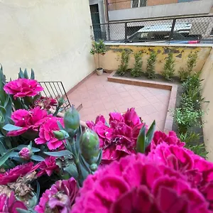 Dr House , Catania Italia